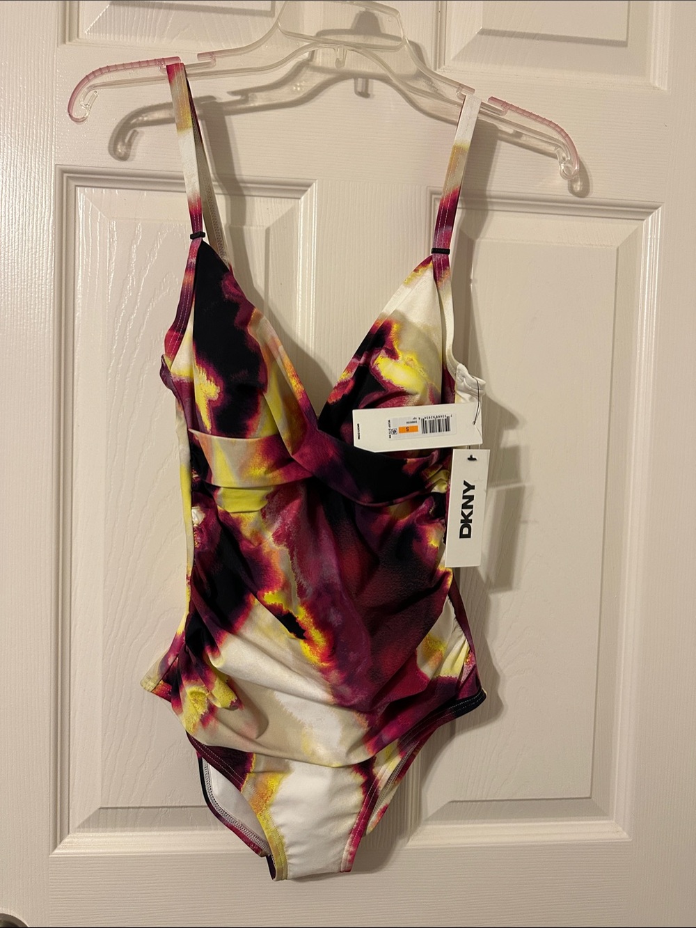 NWT DKNY Women’s Ruched One Piece Swimsuit